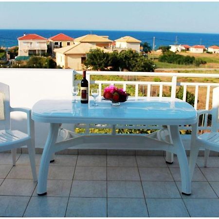 Retreat Apartments In Drosia - Apartment For 3 Makris Gialos  Exteriör bild